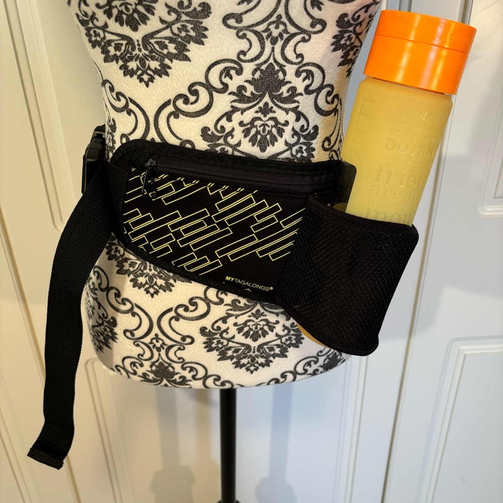 MY TAG ALONGS slim line fanny / waist pack OSFA adjustable black & yellow